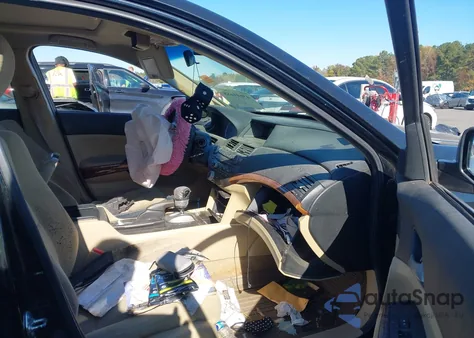 2012 Honda Accord 2.4 Ex z USA, uszkodzony, nr VIN 1HGCP2F73CA171799